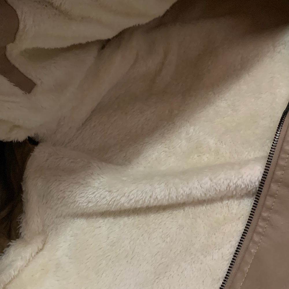 Authentic American Breed Leather/Fur Winter Coat - Picture 3 of 4
